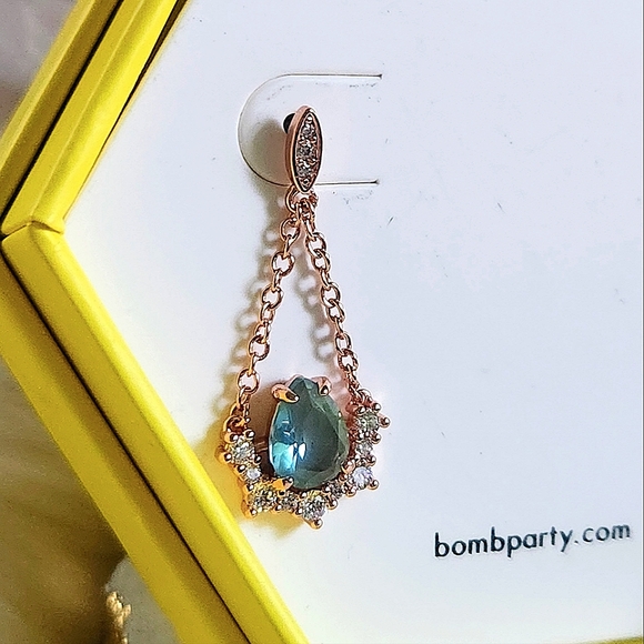 NWT Bomb Party 3452 'Drops of Sparkle' Spinel Rose Gold Plated Dangle Earrings - Picture 4 of 6